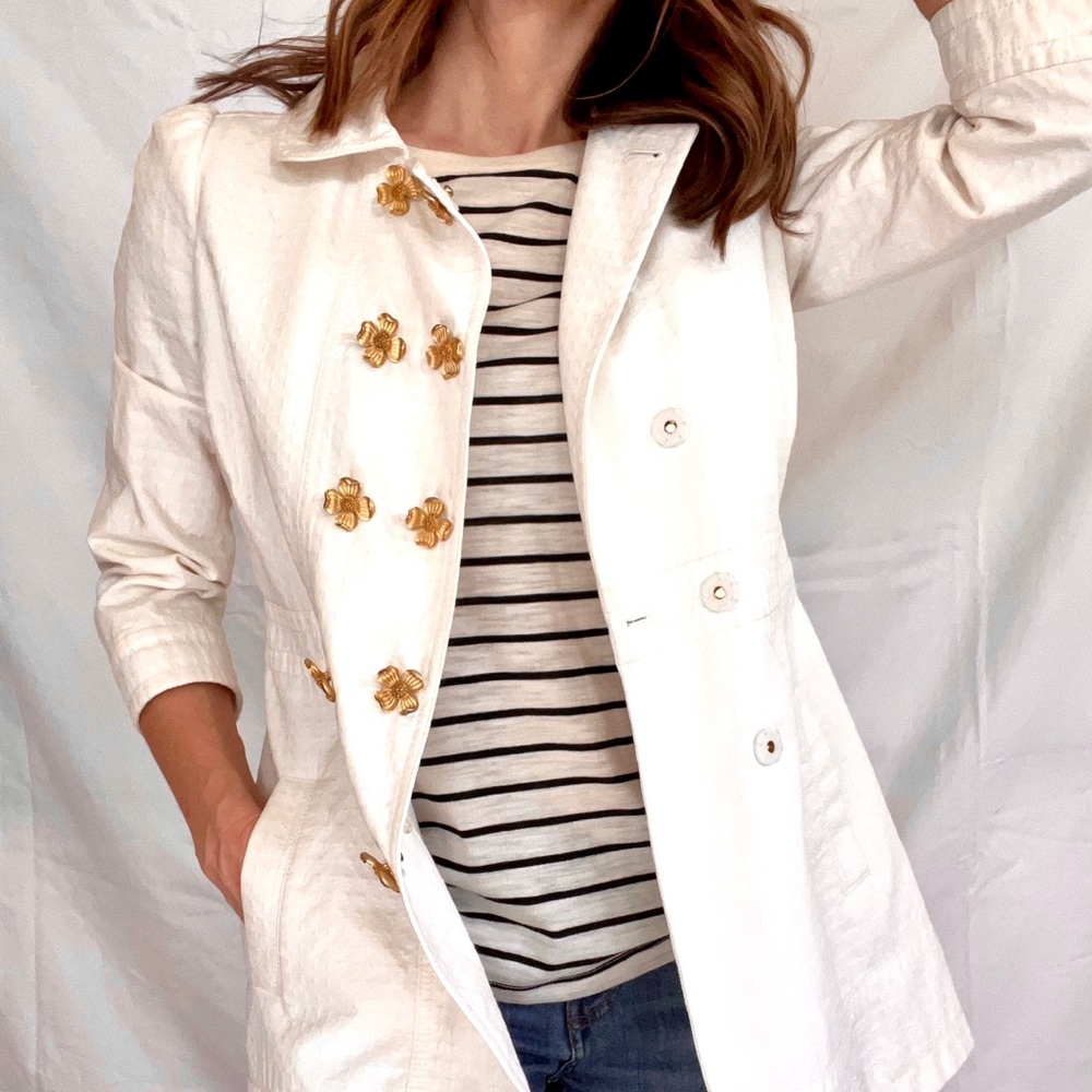 Juicy Couture white gold jacket floral buttons three quarter sleeve size small